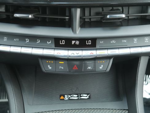 Used 2022 Cadillac CT4 V Blackwing w/ Technology Package RWD image 20