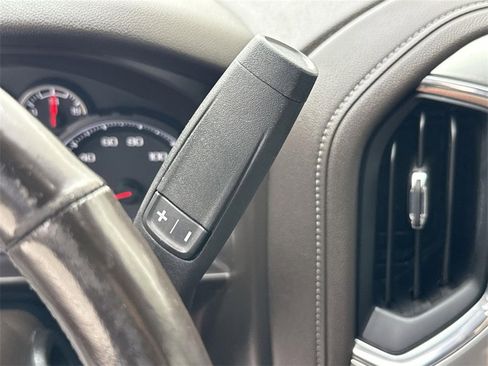 Used 2020 Chevrolet Silverado 1500 RST image 14