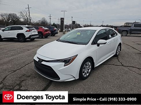 New 2026 Toyota Corolla LE image 9