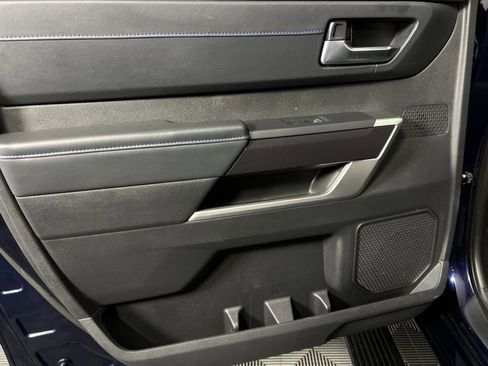 Used 2022 Toyota Tundra Platinum image 27