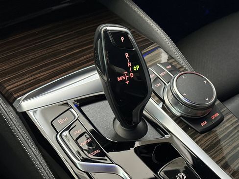 Used 2023 BMW 540i 540i w/ M Sport Package image 17