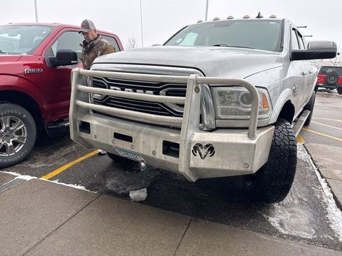 Used 2017 RAM 3500 Laramie Longhorn image 20