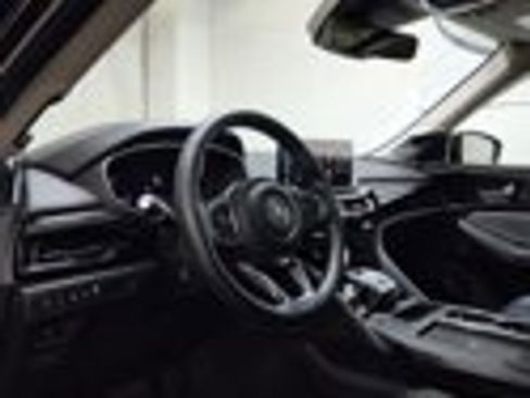 Used 2026 Acura MDX SH-AWD w/ Advance Package image 10