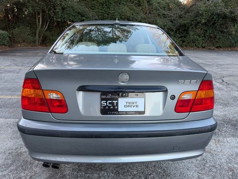 Used 2005 BMW 325i Sedan image 5