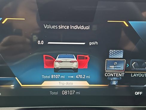 Used 2025 BMW 530i w/ Premium Package image 19