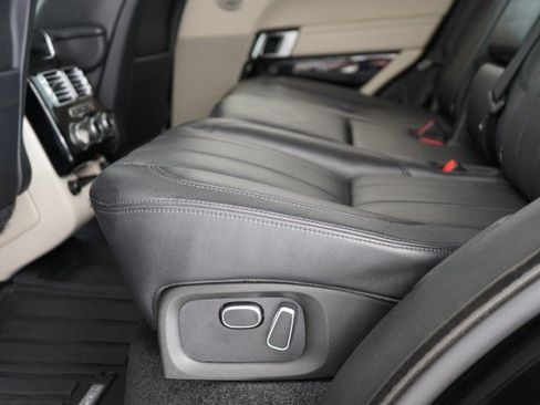 Used 2013 Land Rover Range Rover Supercharged AWD/4WD image 17
