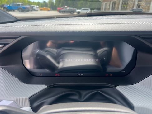 New 2026 Jeep Cherokee Limited AWD/4WD image 14