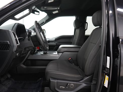 Used 2016 Ford F150 XLT w/ Equipment Group 302A Luxury AWD/4WD image 23