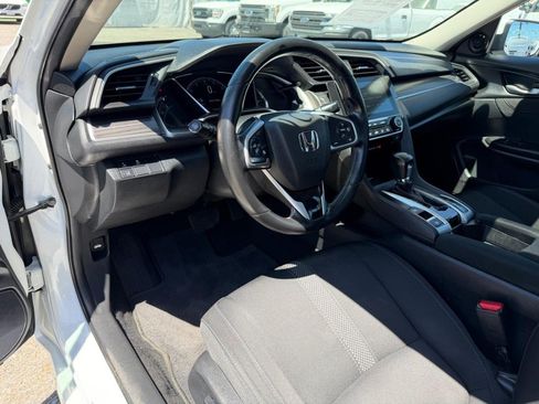 Used 2019 Honda Civic EX image 16