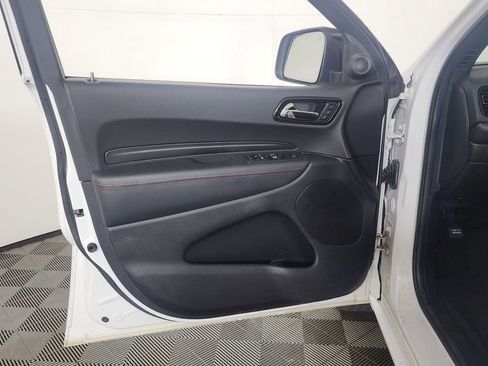 Used 2023 Dodge Durango GT image 12