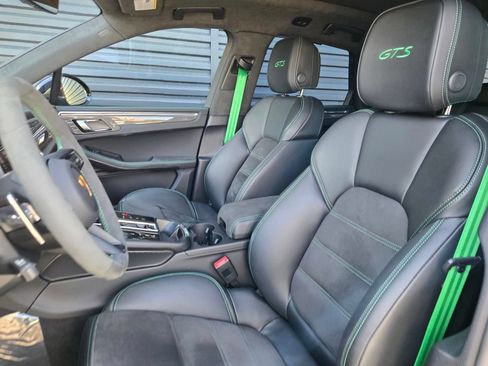 Certified 2026 Porsche Macan GTS AWD/4WD image 6