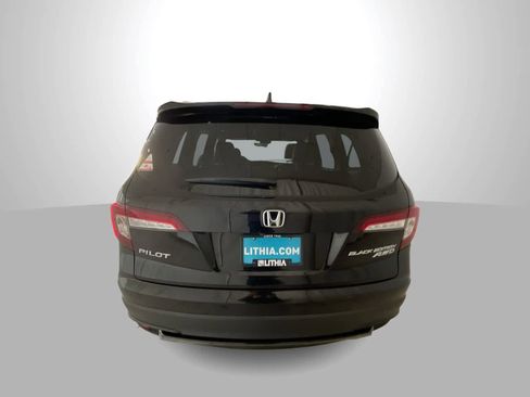 Used 2022 Honda Pilot Black Edition image 7