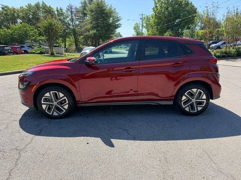 Used 2023 Hyundai Kona SEL FWD image 7