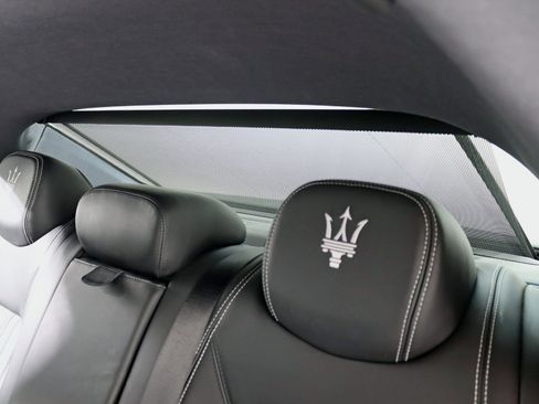 Used 2020 Maserati Ghibli S GranLusso image 33