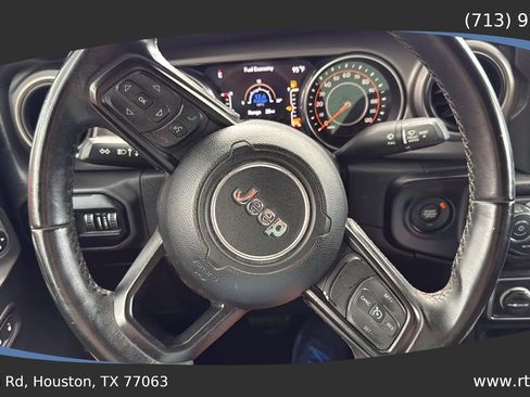Used 2018 Jeep Wrangler Unlimited Sport S image 42