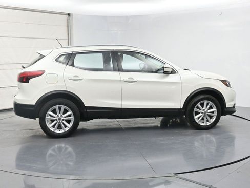Used 2019 Nissan Rogue Sport SV AWD/4WD image 24
