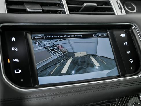 Used 2016 Land Rover Range Rover Sport SVR image 31