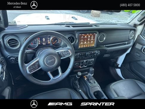 Used 2022 Jeep Wrangler Unlimited Sahara w/ LED Lighting Group AWD/4WD image 22