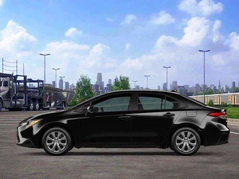 New 2026 Toyota Corolla LE FWD image 26