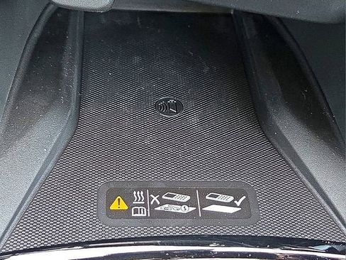 New 2026 Chevrolet Trax ACTIV w/ Sunroof Package FWD image 21