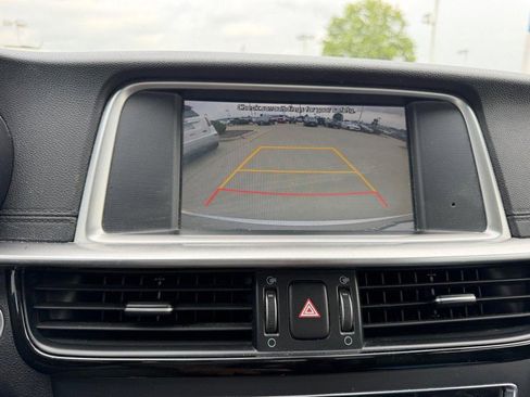 Used 2020 Kia Optima SE w/ Paint Protection Package FWD image 21