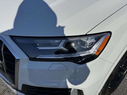 Used 2023 Audi Q7 3.0T Premium Plus image 7