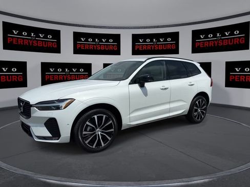 Used 2024 Volvo XC60 B5 Plus w/ Climate Package AWD/4WD image 4