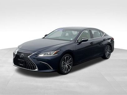 Used 2024 Lexus ES 350 w/ Premium Package
