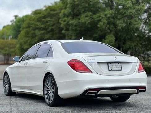 Used 2017 Mercedes-Benz S 550 Sedan image 7