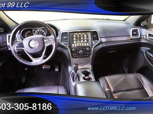 Used 2018 Jeep Grand Cherokee Limited AWD/4WD image 2