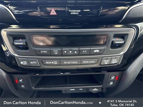 Used 2025 Honda Ridgeline Black Edition image 23