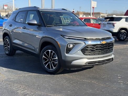 New 2026 Chevrolet TrailBlazer LT image 2