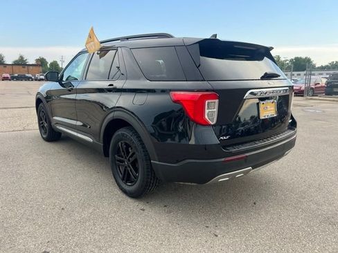 Certified 2023 Ford Explorer XLT w/ Equipment Group 202A AWD/4WD image 6