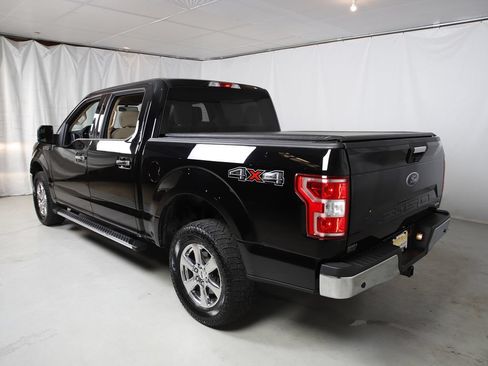 Used 2018 Ford F150 XLT w/ Equipment Group 302A Luxury AWD/4WD image 21