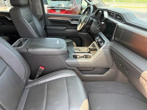 Used 2024 GMC Sierra 2500 Denali w/ Denali Reserve Package AWD/4WD image 13