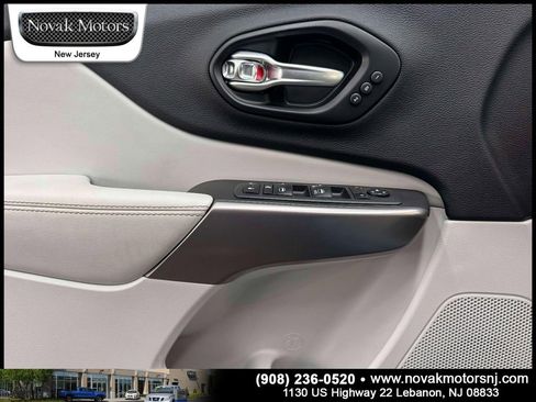 Used 2022 Jeep Cherokee Limited w/ Elite Package image 14