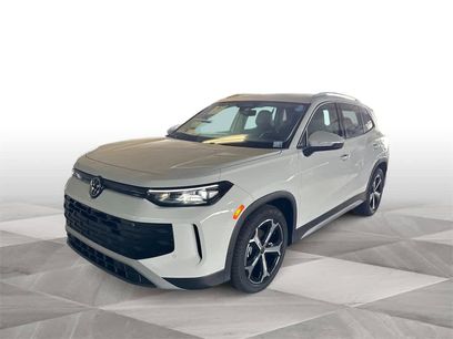 New 2026 Volkswagen Tiguan SE