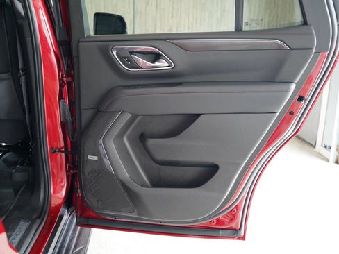 Used 2022 Chevrolet Tahoe RST w/ Sport Performance Package image 34