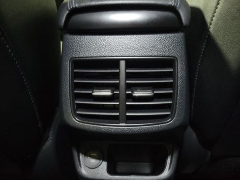 Used 2022 Kia Seltos S image 14