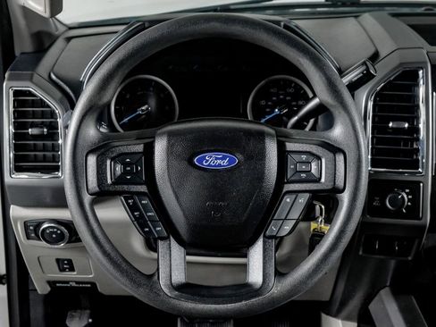 Used 2017 Ford F250 XLT w/ XLT Value Package AWD/4WD image 16