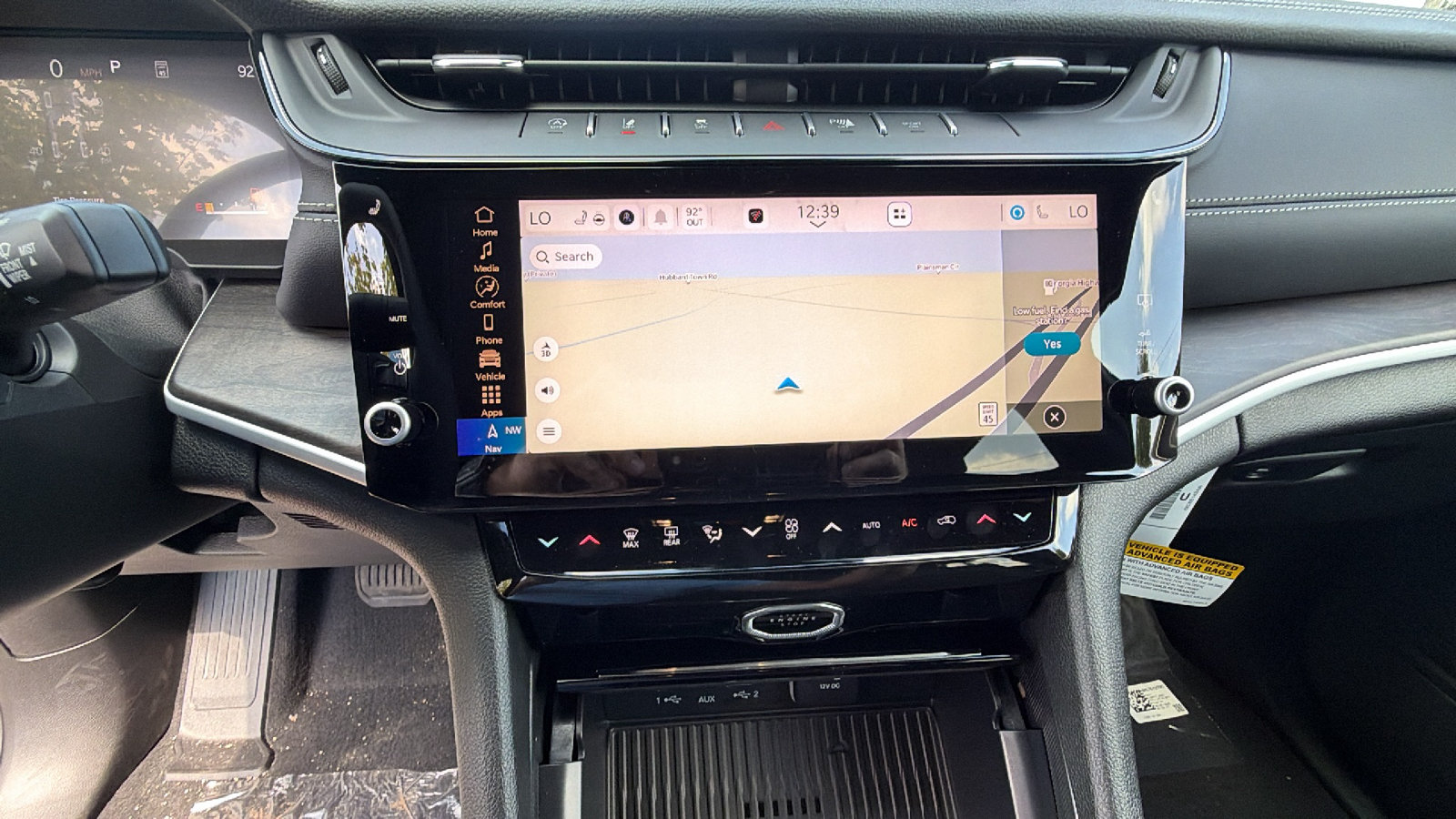 New 2027 Jeep Grand Cherokee Altitude RWD image 28