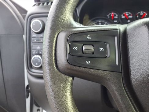 Used 2019 Chevrolet Silverado 1500 Custom Trail Boss w/ Custom Convenience Package image 20