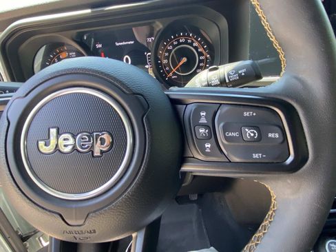Used 2024 Jeep Wrangler Unlimited Sport AWD/4WD image 42
