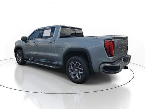 Used 2023 GMC Sierra 1500 SLT w/ SLT Premium Package image 4