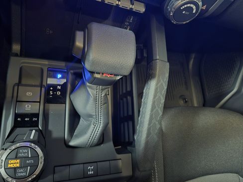 New 2026 Toyota 4Runner 4WD image 27