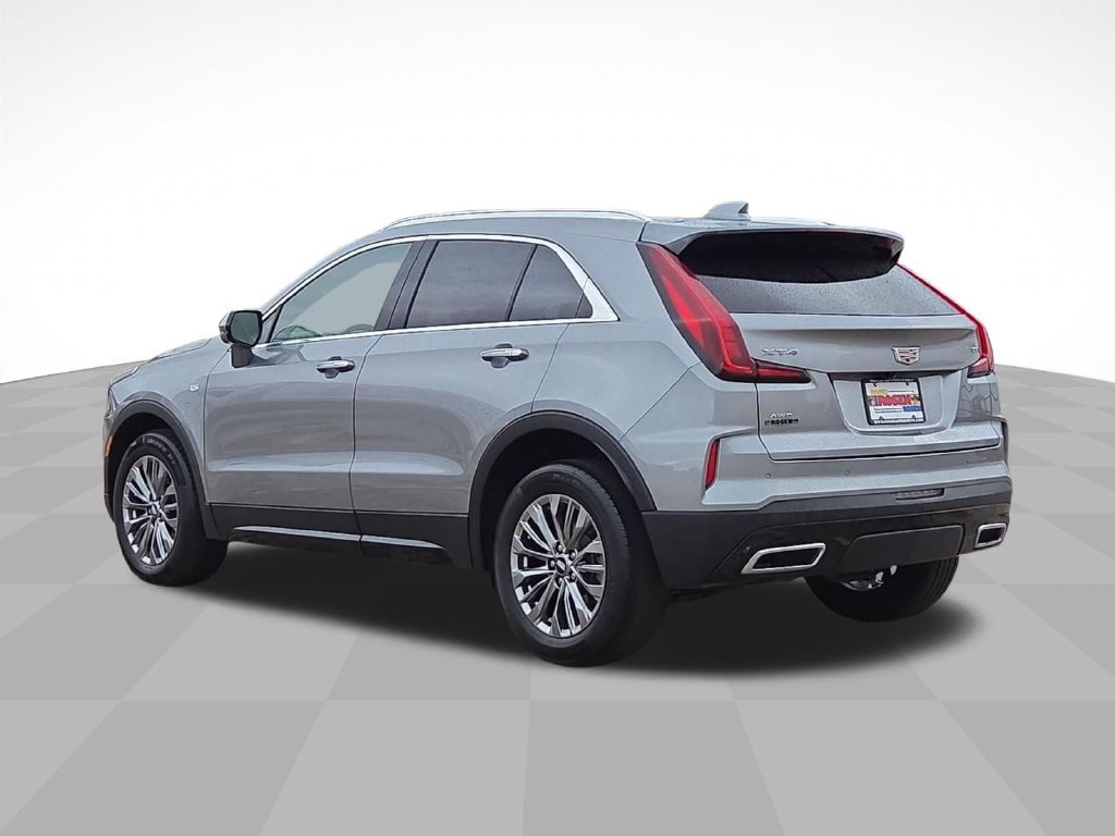 Used 2025 Cadillac XT4 Premium Luxury AWD/4WD image 5