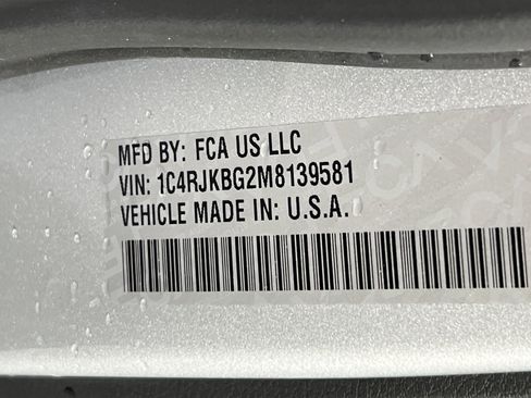 Used 2021 Jeep Grand Cherokee L Limited image 32