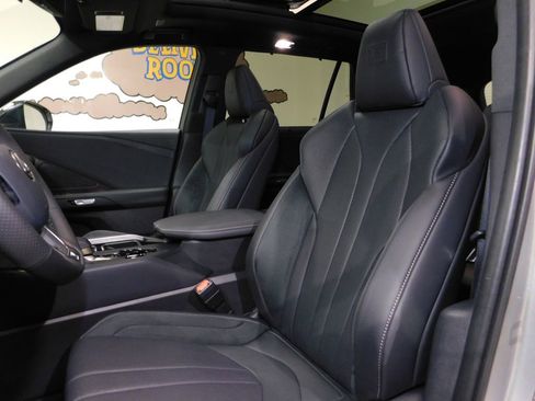 Used 2025 Lexus TX 500h AWD image 35
