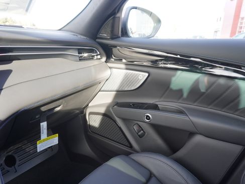 New 2025 Maserati Grecale Modena image 35