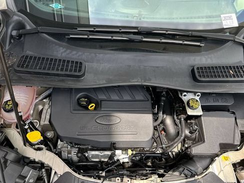 Used 2018 Ford Escape SEL FWD image 28